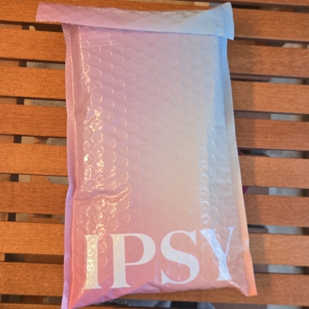 Ipsy Makeup Bags Samples Set - Picture 7 of 7